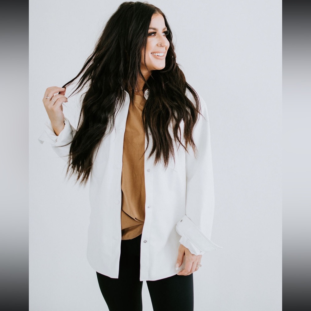 Lauriebelles Chelsea DeBoer by Lily & Lottie 
Creed Faux Leather Shacket